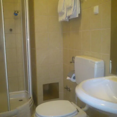 Zuco Hotel 3*
